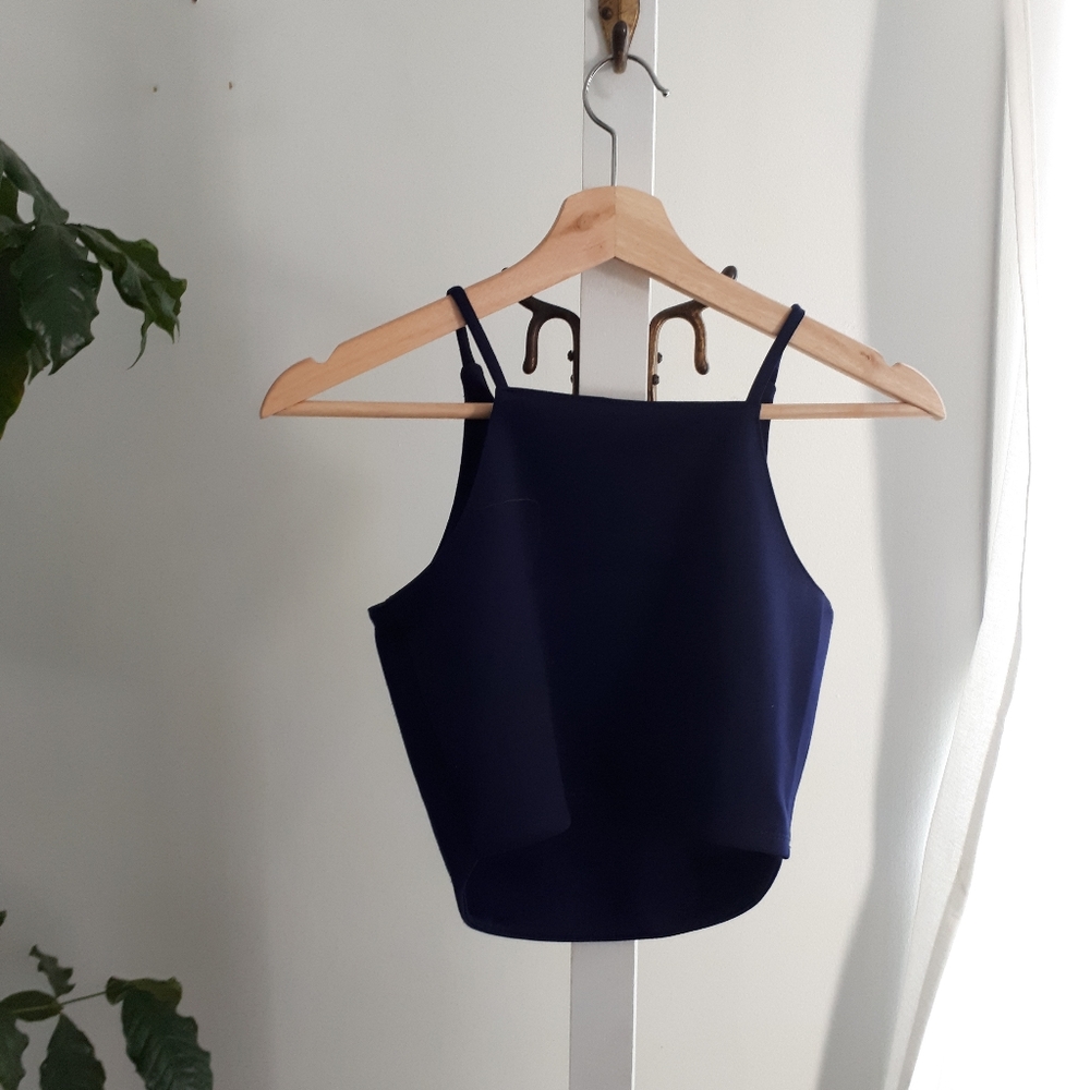 ❤ 3/30$- navy blue crop top